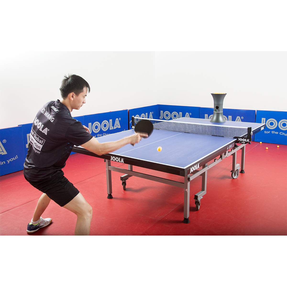 iPong Trainer Motion Table Tennis Training Robot with 5 Settings and Wireless... 